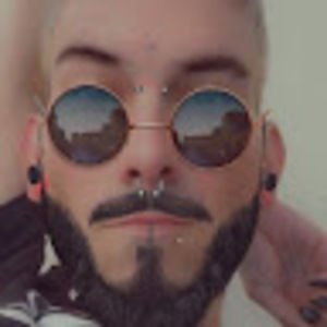 Meet your Posher, Ashton